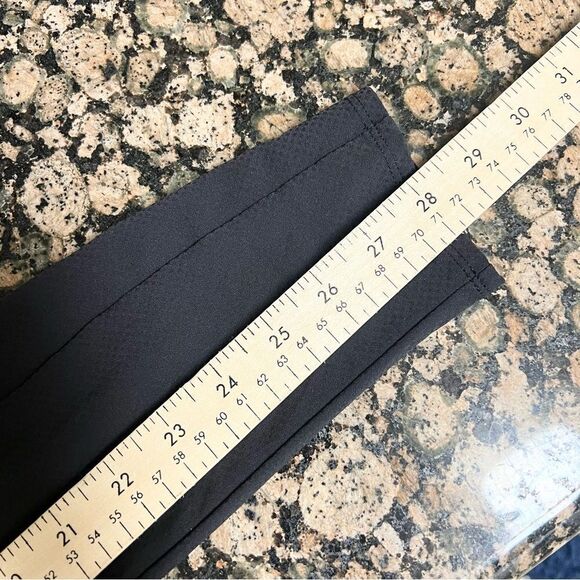 Athleta Women's Quest Hybrid Tight Legging Black 598482 Size 2 Pockets - Picture 6 of 7